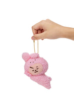 BTS BT21 JAPAN - Official Motto Hug Keychain