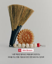 BTS DALMAJUNG Mini Broom