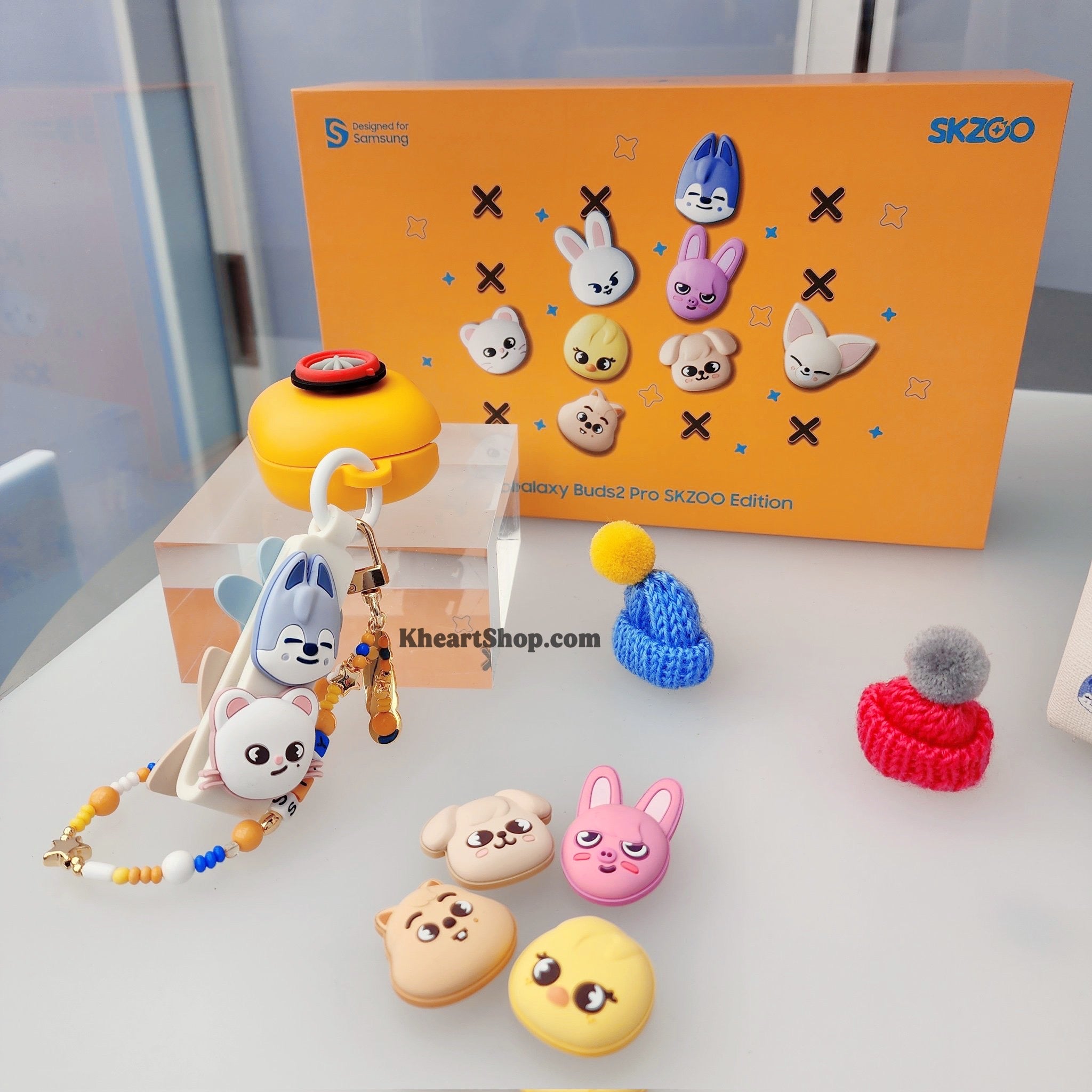 STRAY KIDS x SLBS Official Galaxy Buds2 Pro SKZOO Edition – kheartshop