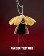 G-DRAGON ZOA ZOAful Winter Line Friends Pop Up Official MD