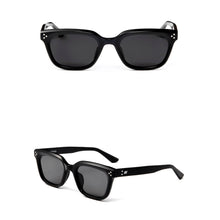 SEVENTEEN HAPPY WOOZI DAY SUNGLASSES (Pre-order APRIL, 2026)