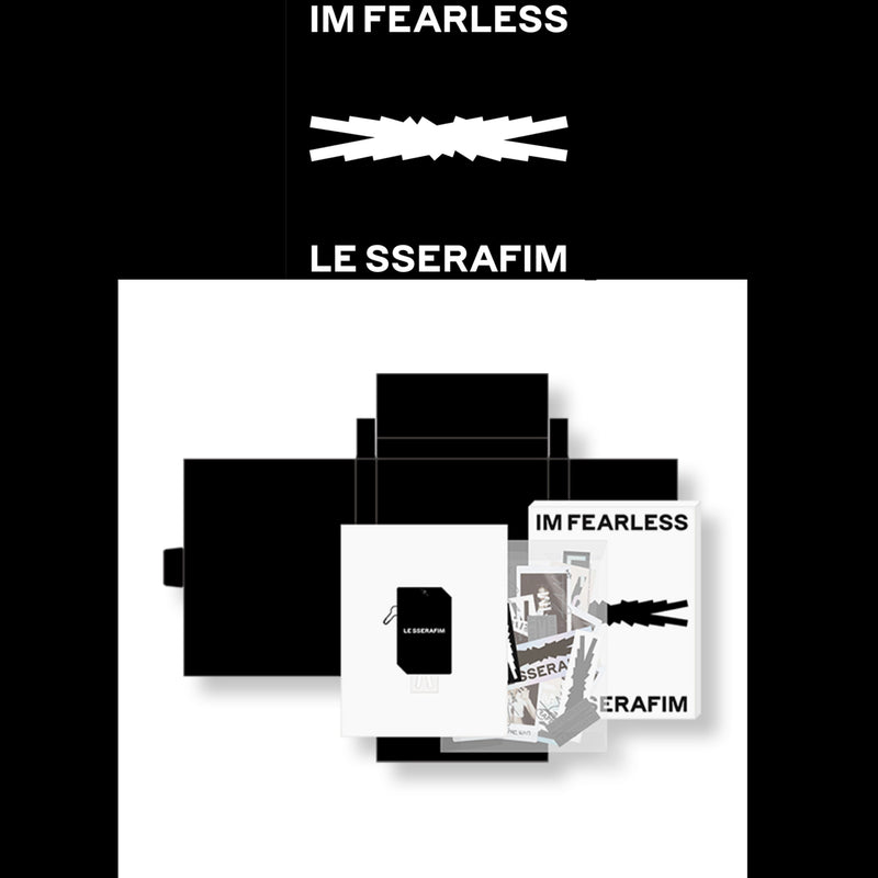 LE SSERAFIM Official FEARLESS The First Moment in Your Hands 